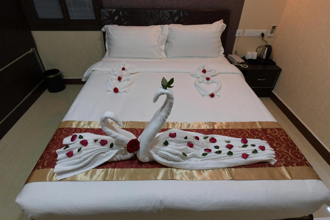 Coastal Grand Hotel Sampath Tiruchirappalli Exterior foto