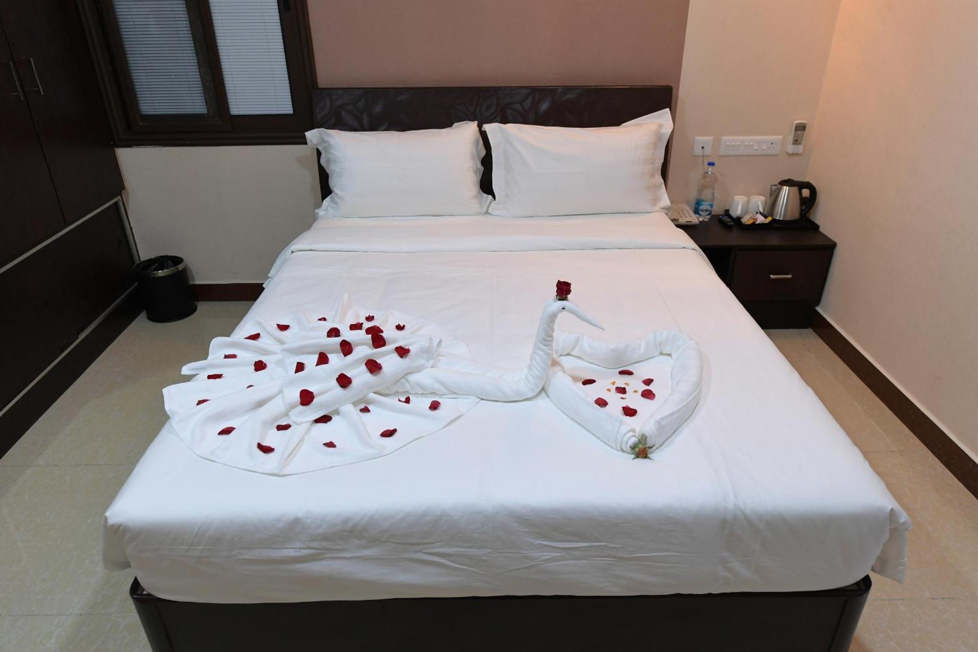 Coastal Grand Hotel Sampath Tiruchirappalli Exterior foto