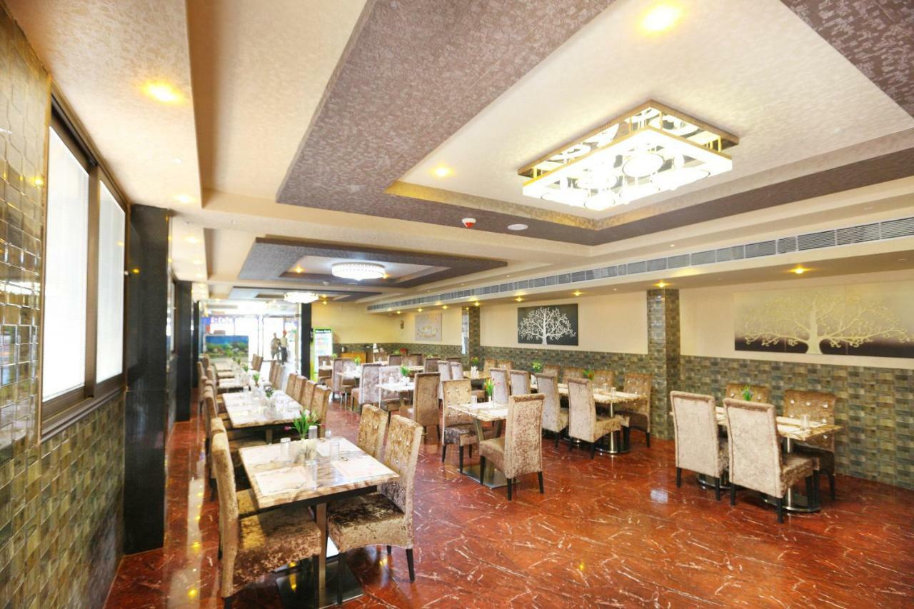 Coastal Grand Hotel Sampath Tiruchirappalli Exterior foto