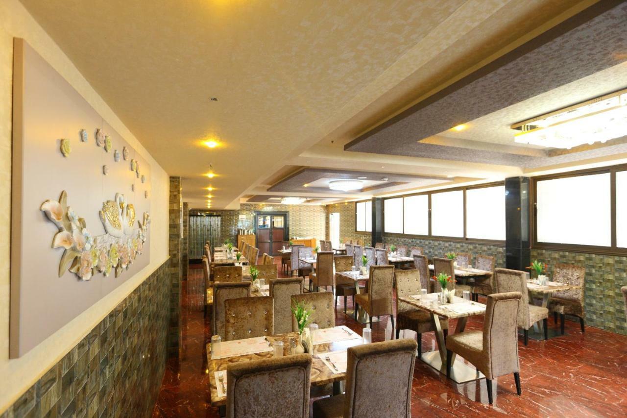 Coastal Grand Hotel Sampath Tiruchirappalli Exterior foto